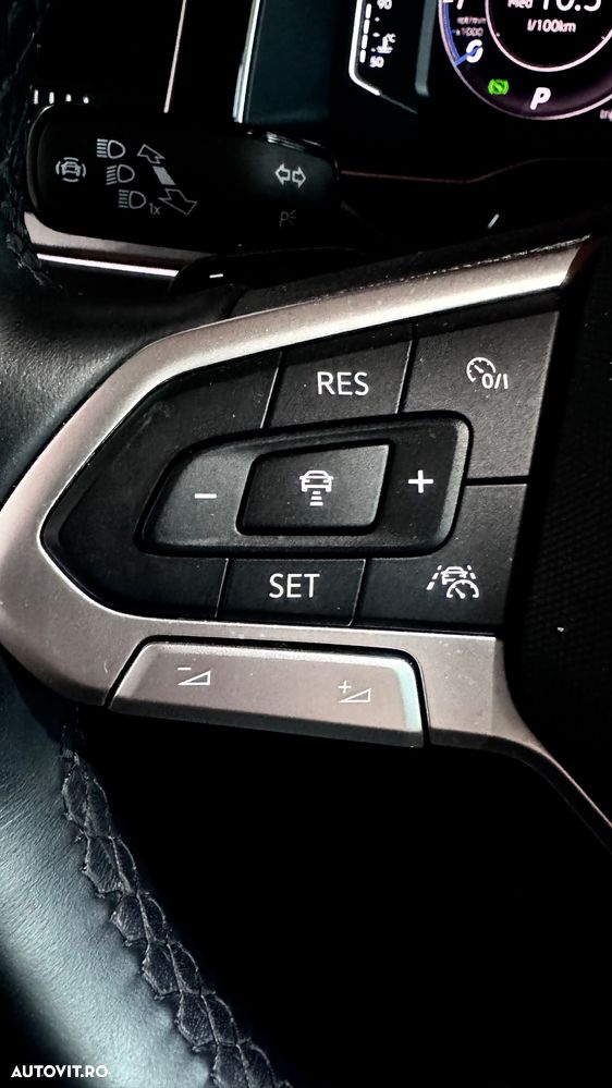 Volkswagen Taigo 1.5 TSI DSG Style - 11