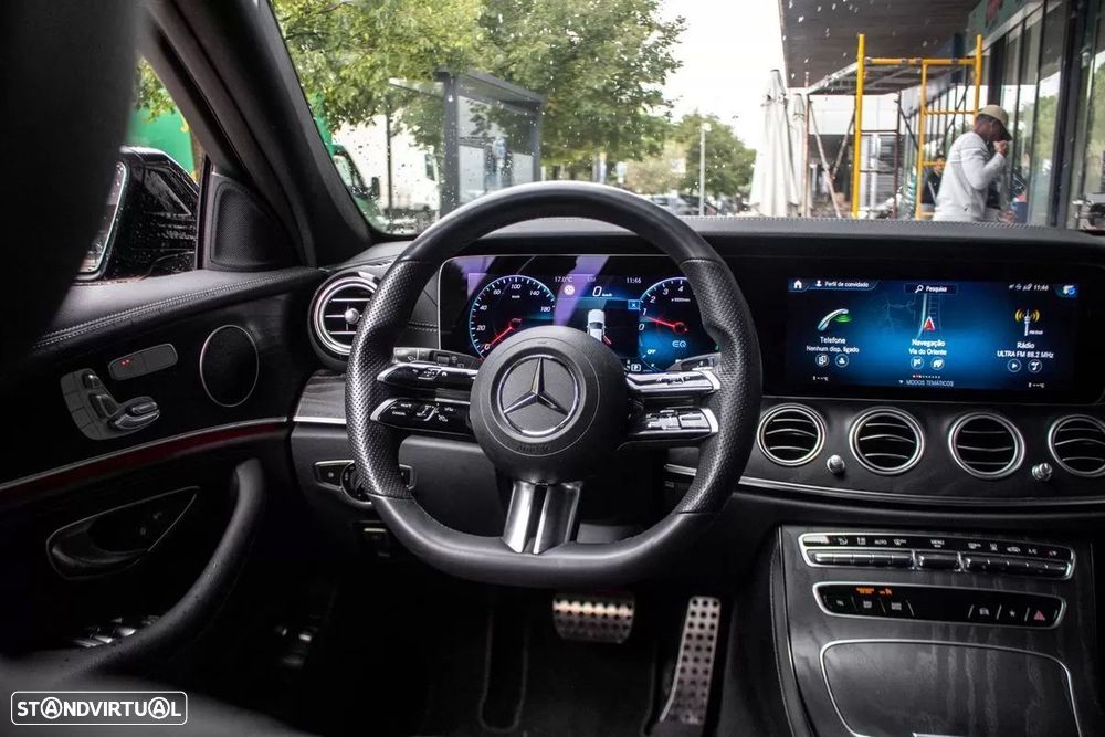 Mercedes-Benz E 300 e AMG Line - 39