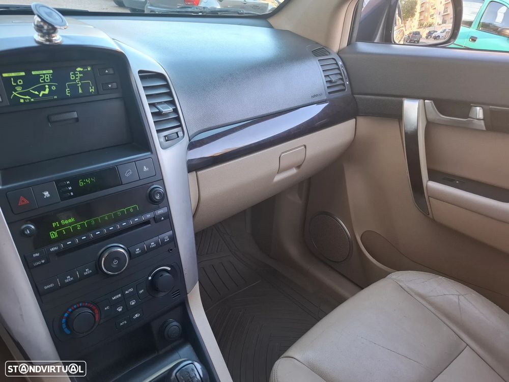 Chevrolet Captiva 2.0 VCDi LT 7L - 15