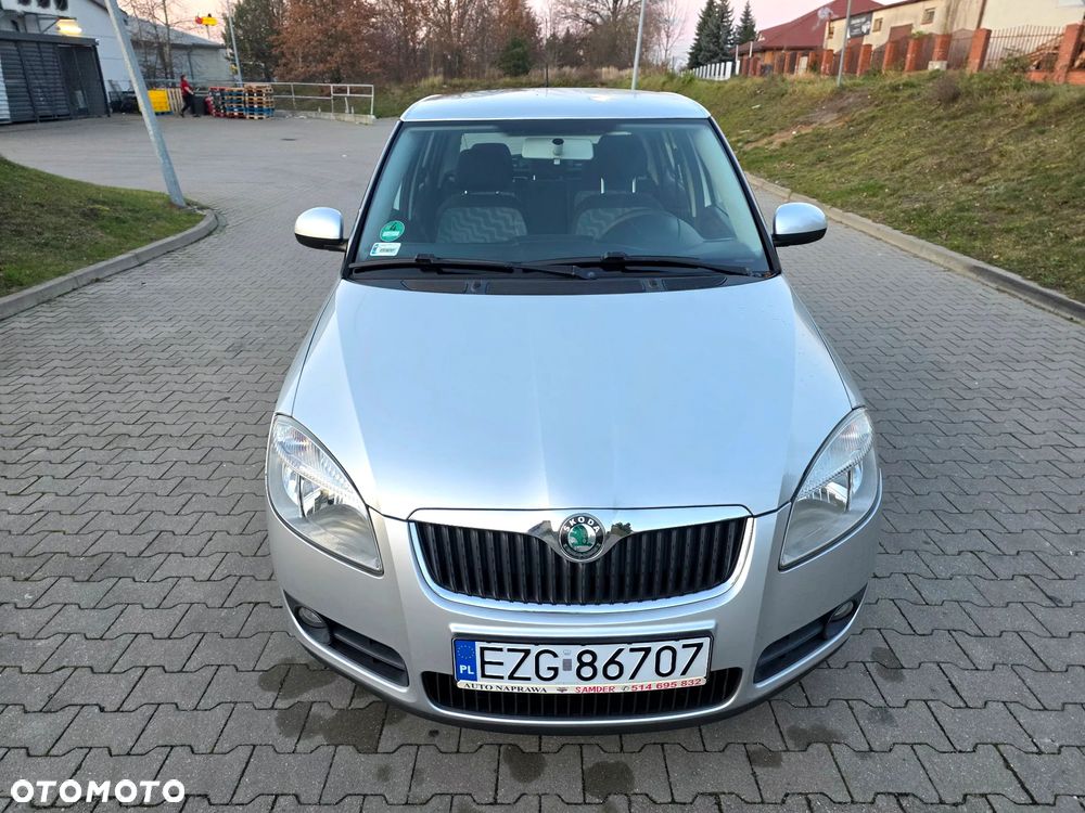 Skoda Fabia - 10