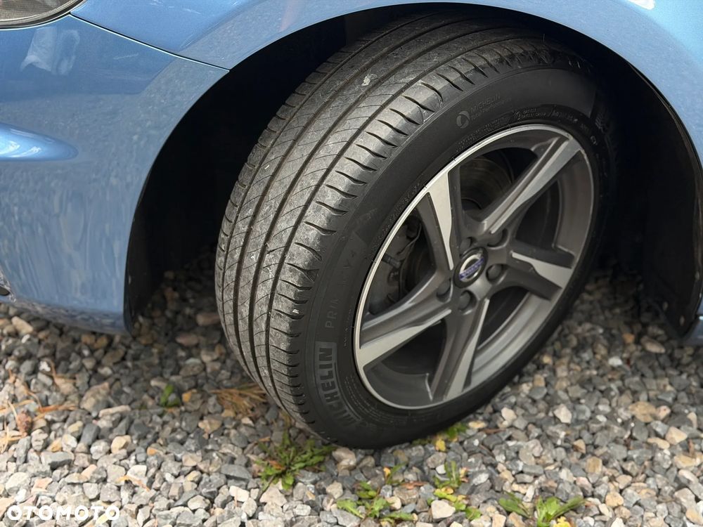 Volvo V40 D2 Drive-E R-Design Kinetic - 16