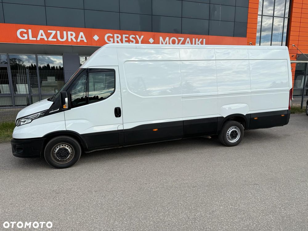 Iveco Daily 35S14, 2.3 140KM, L4h2 Maxi, Automat HiMatic, Niski przebieg - 4