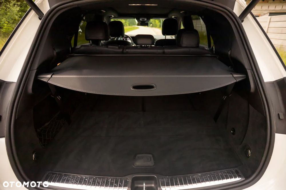 Mercedes-Benz GLE 400 d 4Matic 9G-TRONIC AMG Line - 31
