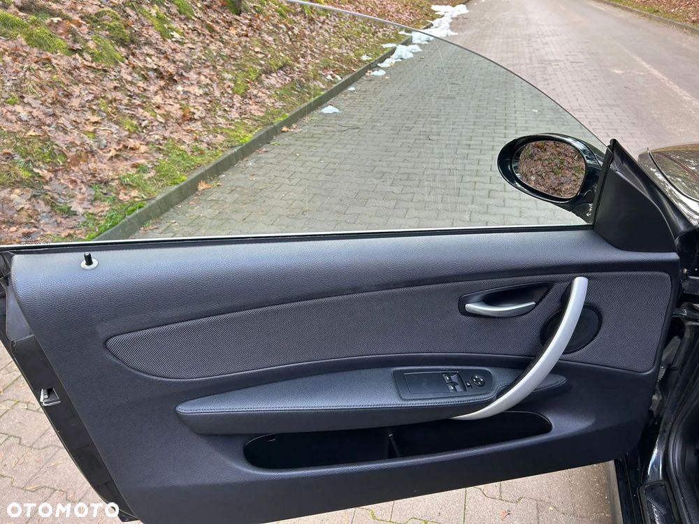 BMW Seria 1 118d DPF - 10