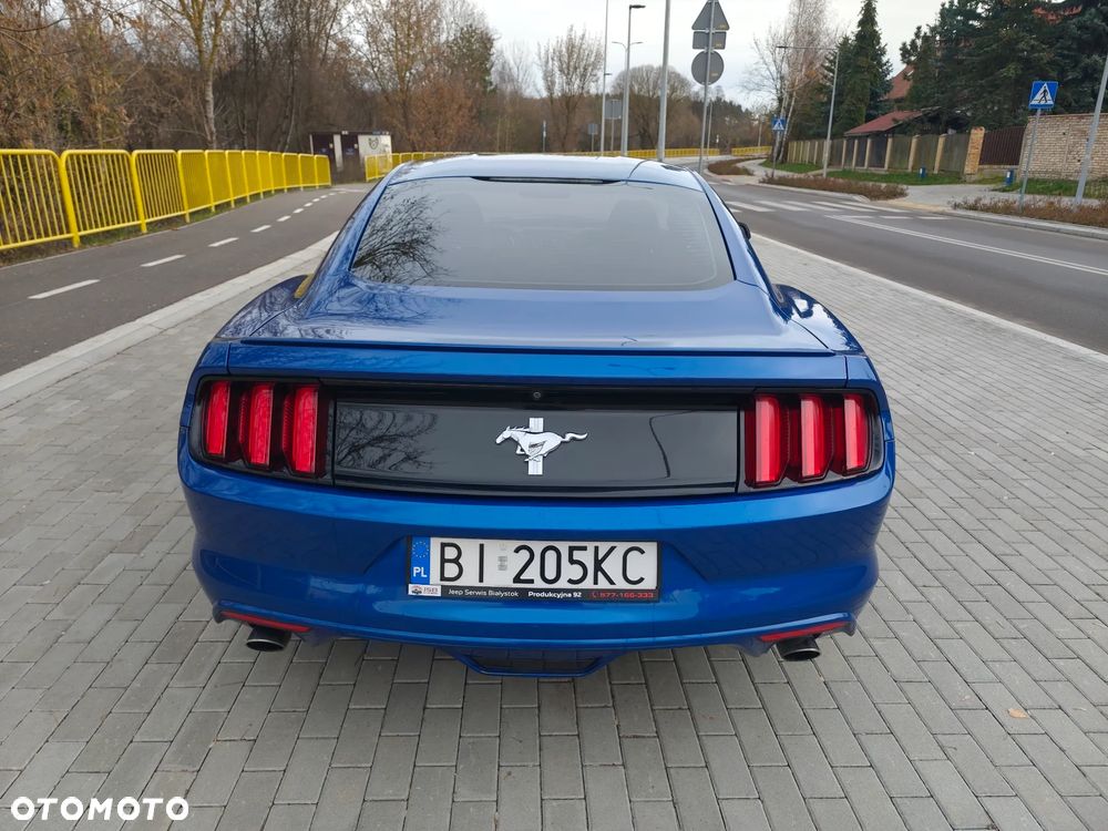 Ford Mustang - 14
