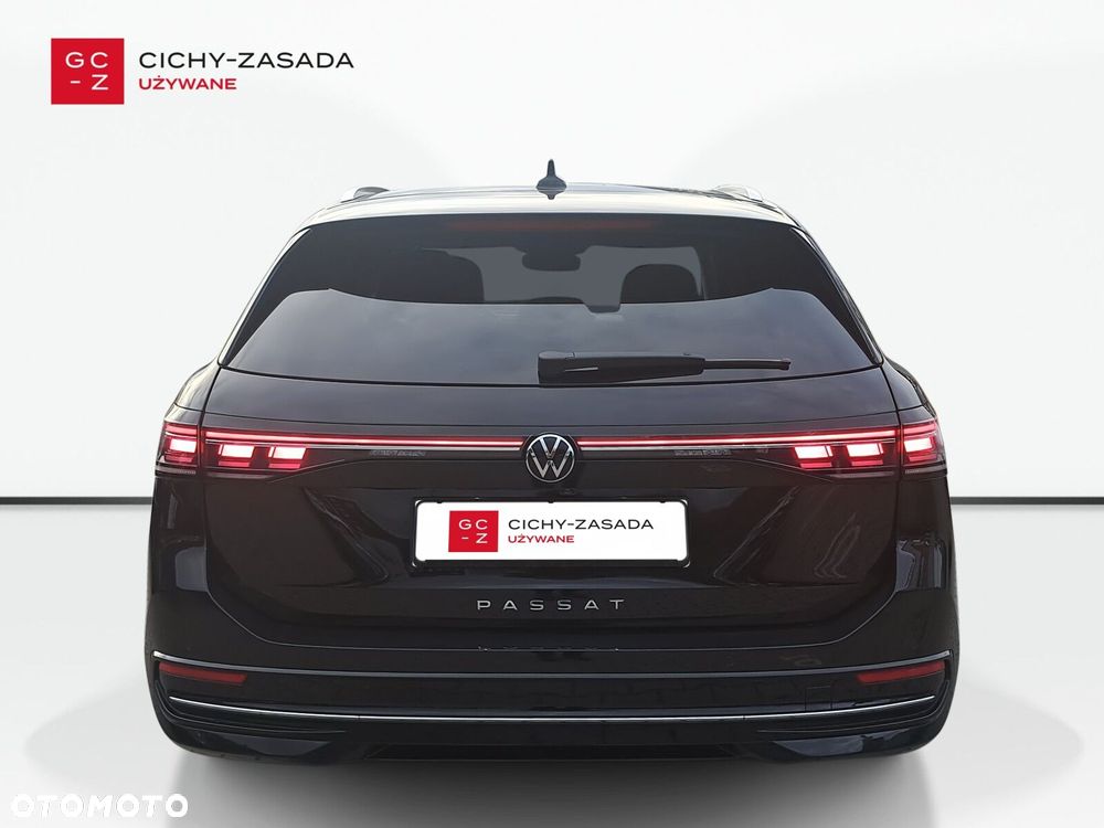 Volkswagen Passat Variant - 4