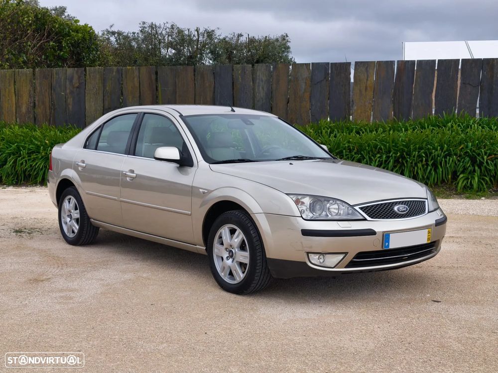 Ford Mondeo 2.0 TDCI Ghia Executive - 2