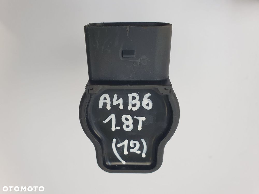 CEWKA ZAPŁONOWA Audi A4 B6 1.8T zamiennik - 4