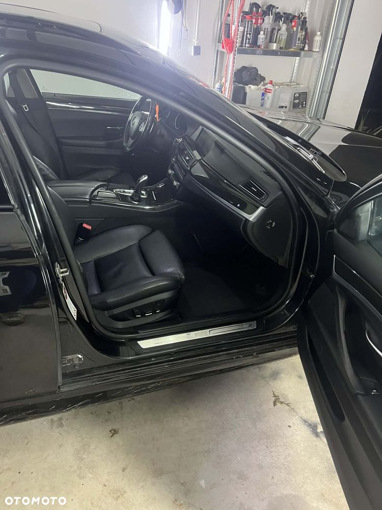 BMW Seria 5 530d - 15