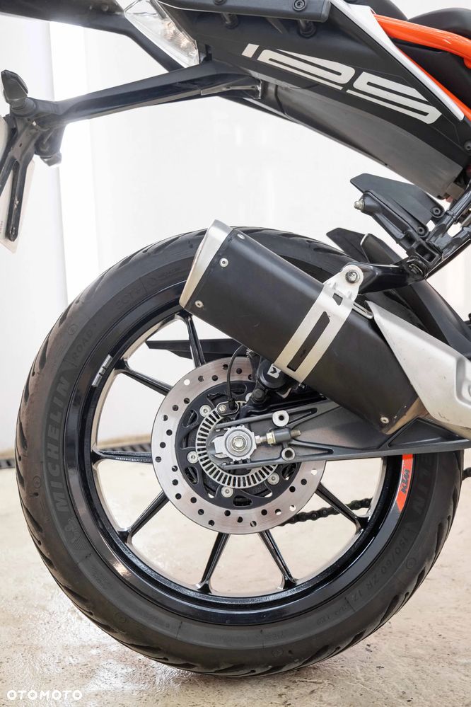 KTM Duke 125 - 34