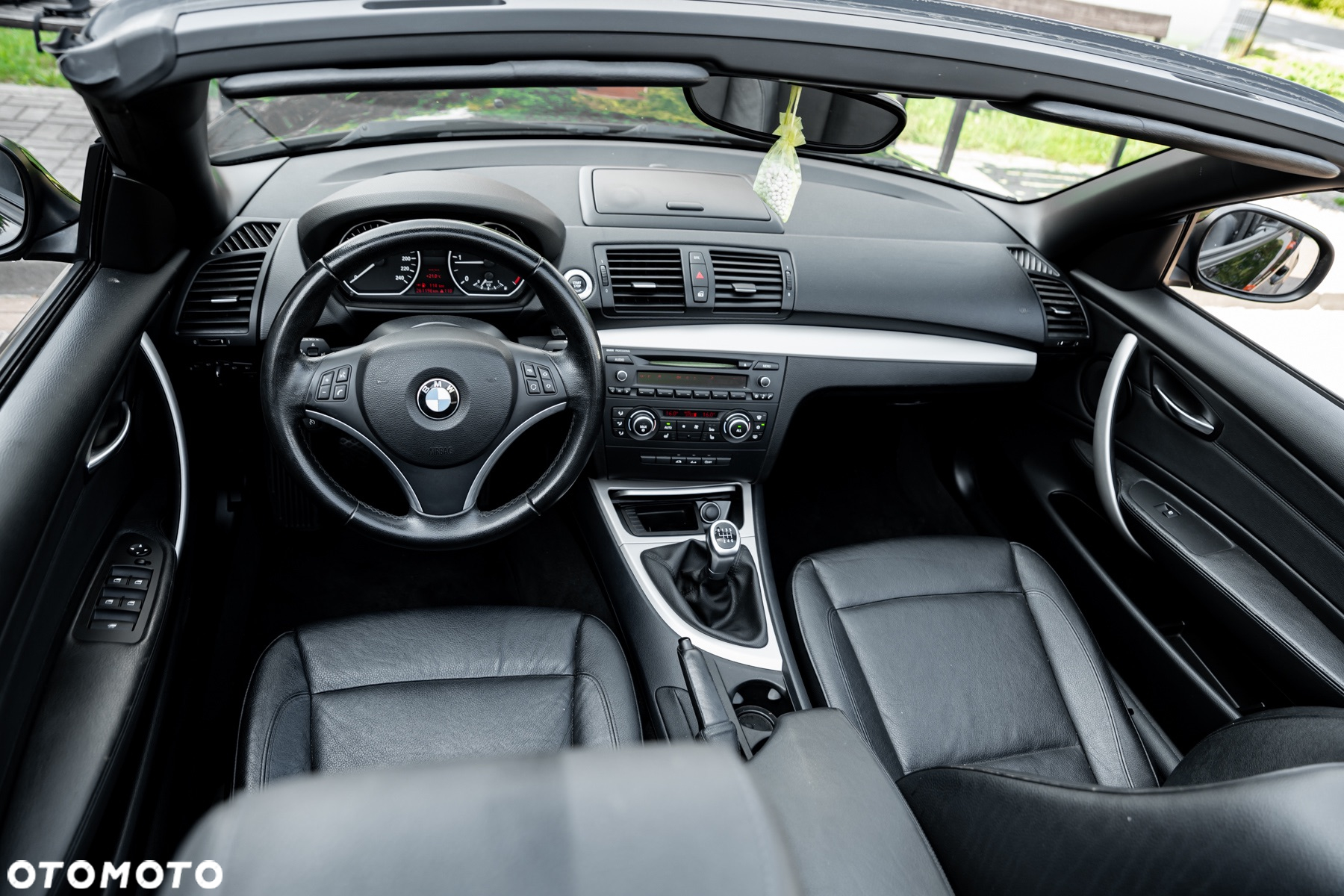 BMW Seria 1 118d Cabrio - 34