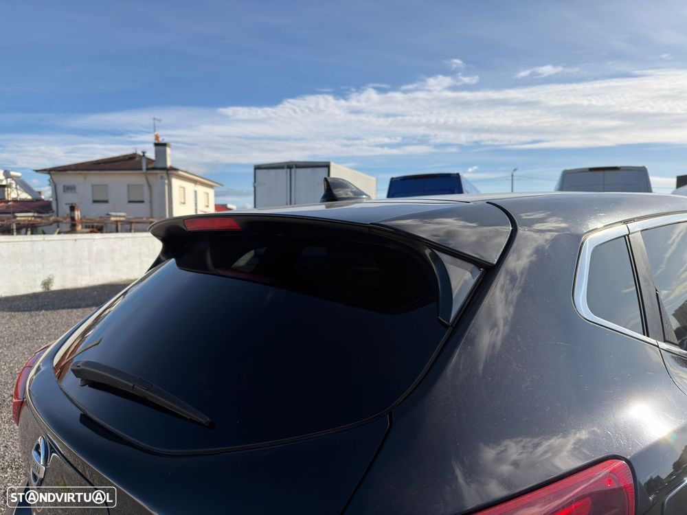 Nissan Qashqai 1.5 dCi N-Connecta - 24