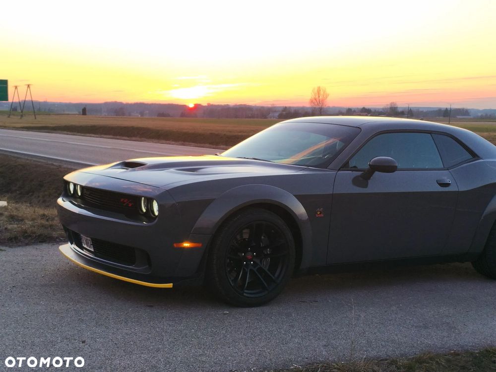 Dodge Challenger 6.4 Scat Pack Widebody - 5