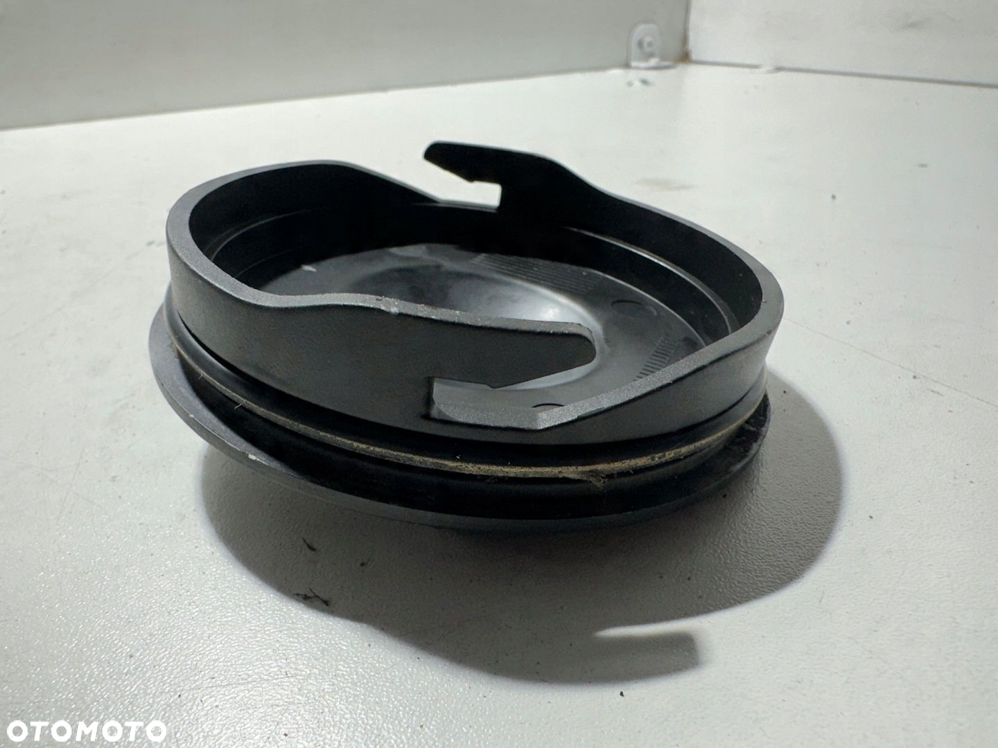 Zaślepka Lampy Iveco S-Way 50310809 - 3