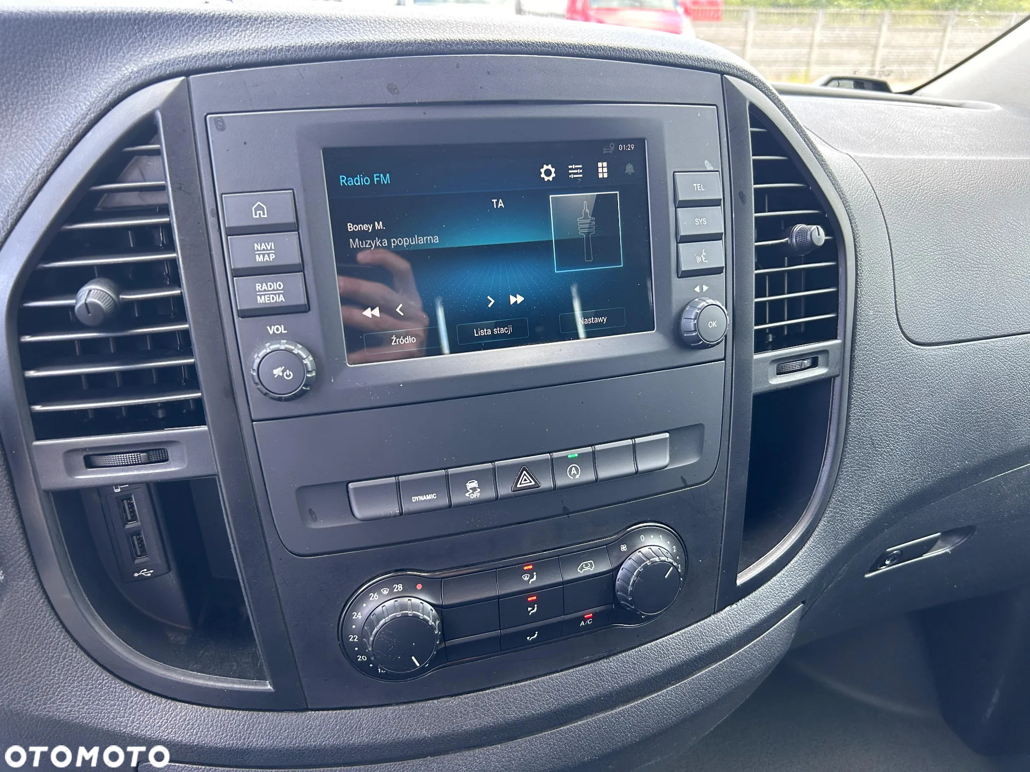 Mercedes-Benz Vito - 16
