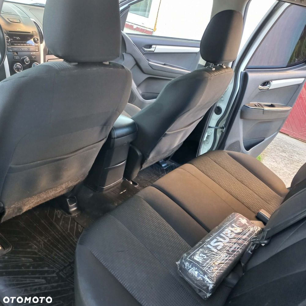 Isuzu D-Max - 7