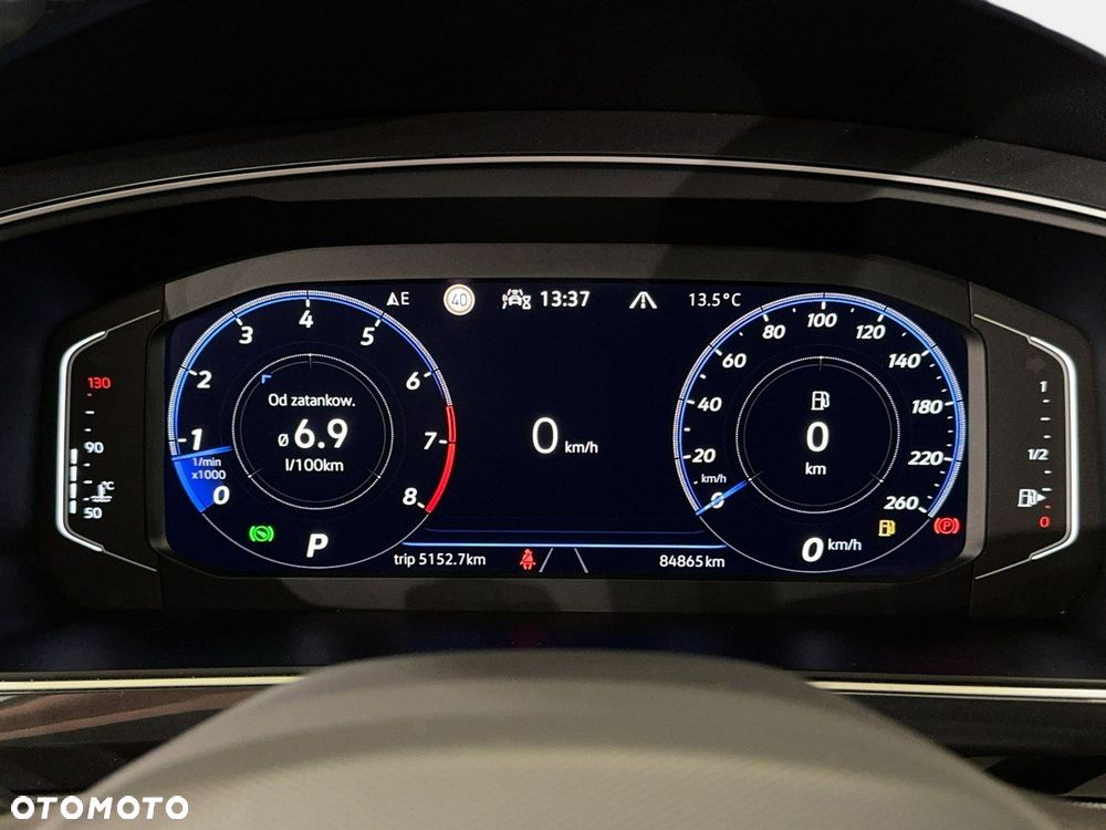 Volkswagen Tiguan - 23