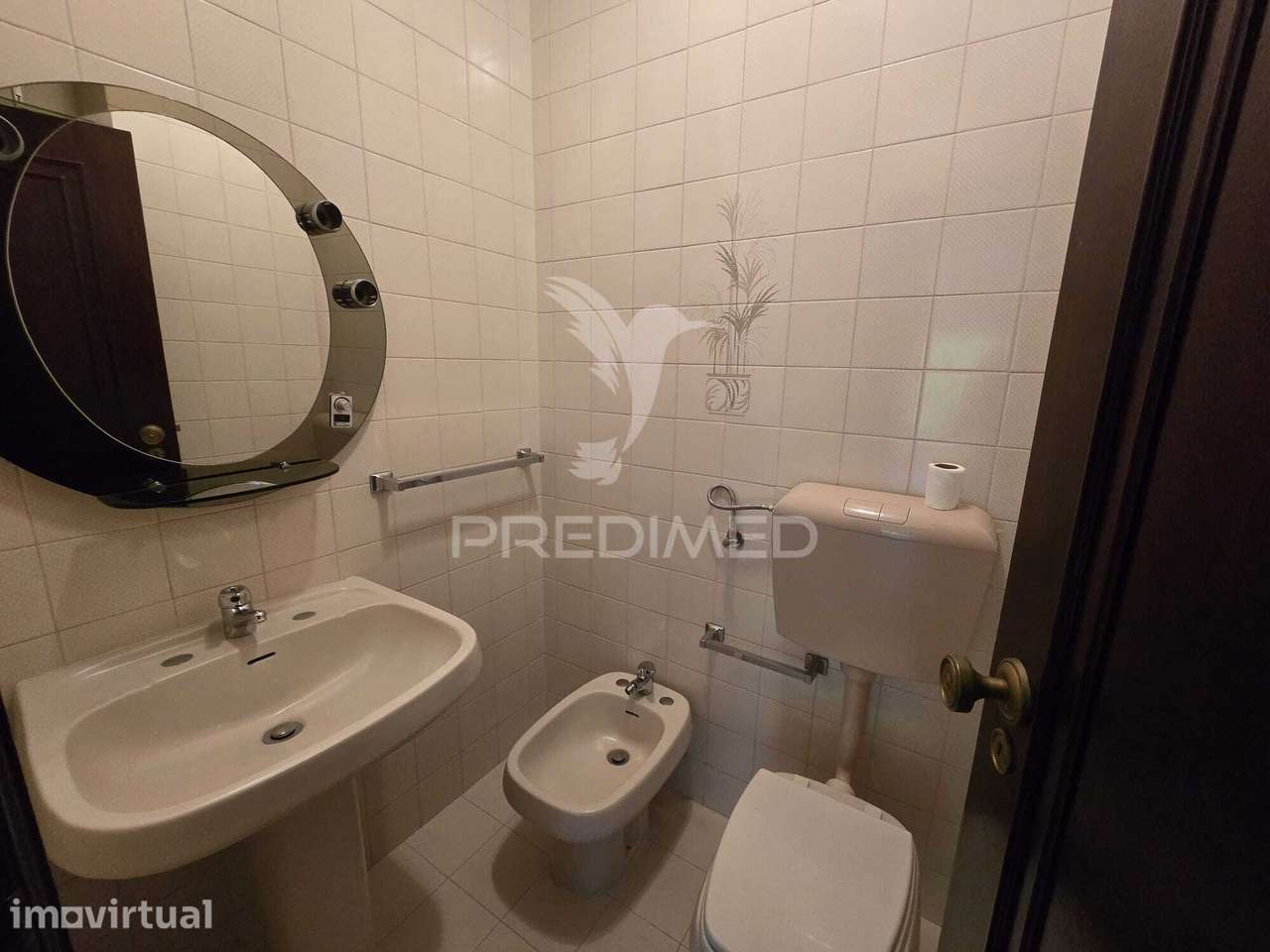 Excelente Apartamento T3 com Varanda e Marquises em Torres Novas - Grande imagem: 4/40