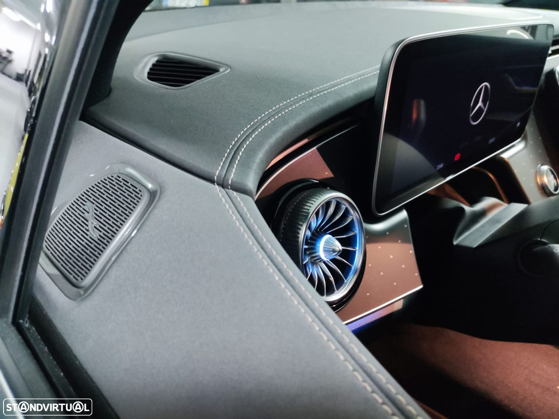 Mercedes-Benz EQE 300 Edition - 35
