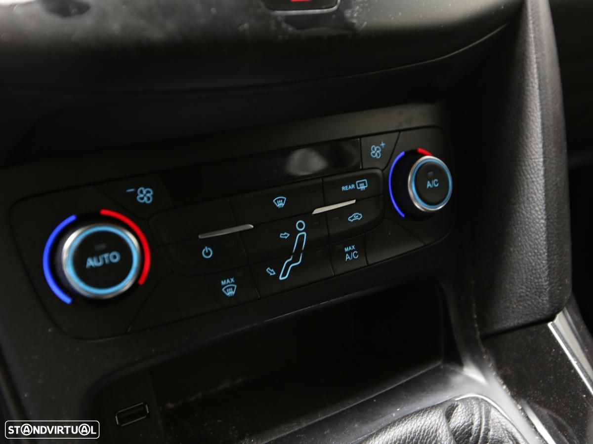 Ford Focus SW - 10