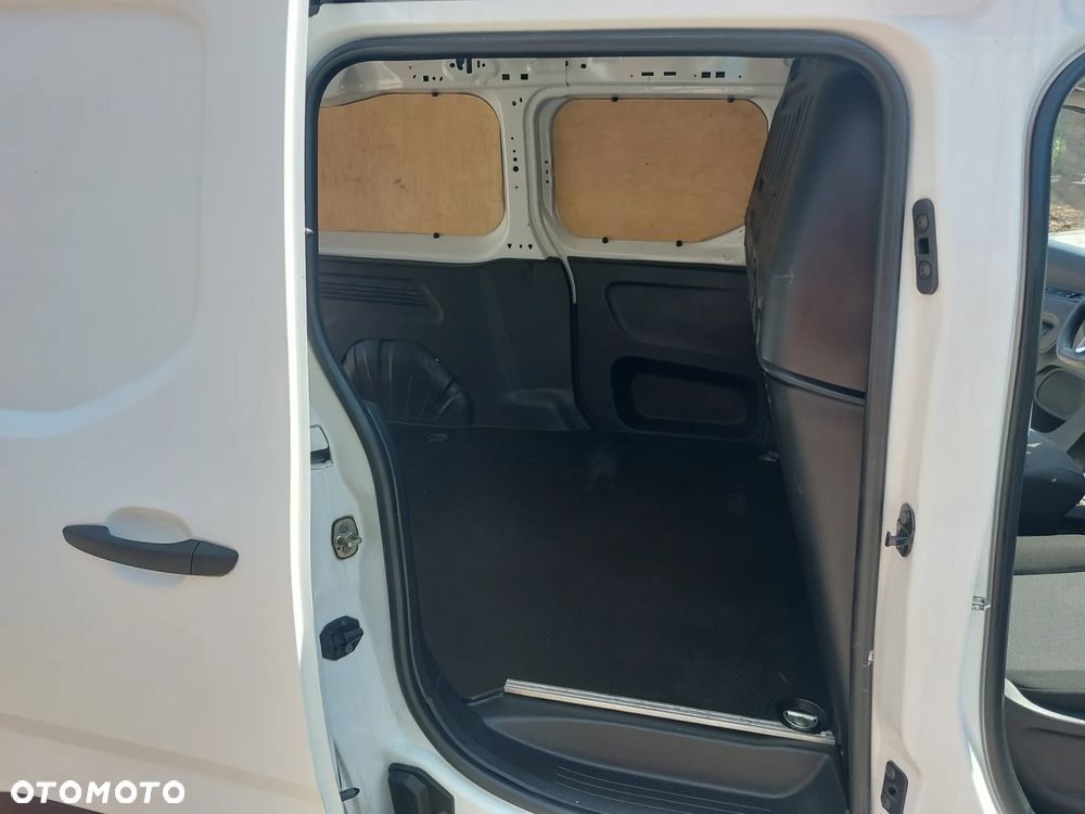 Opel Combo Life 1.5 CDTI Enjoy S&S - 19