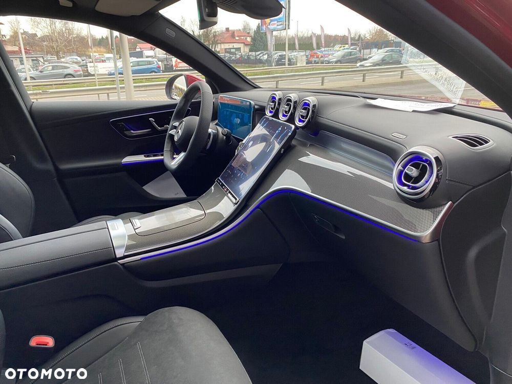 Mercedes-Benz GLC - 19