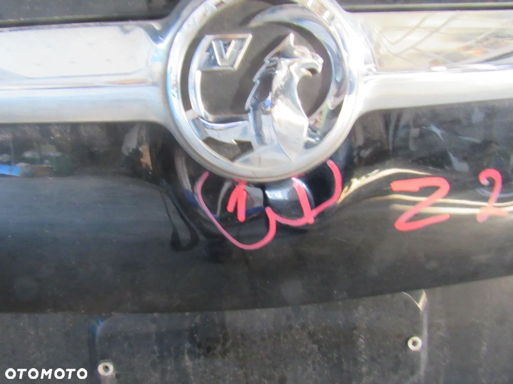 opel zafira c lift tył klapa z22y - 4