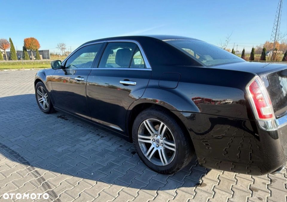 Lancia Thema 3.0CRD Platinum - 4