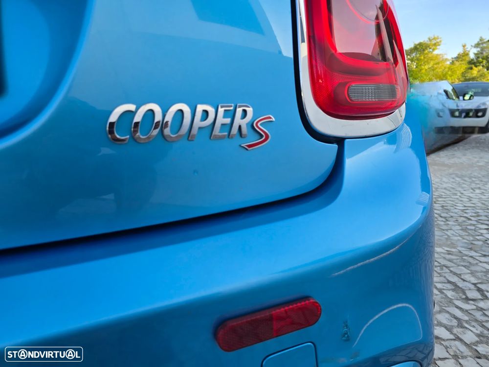 MINI 3 Portas Cooper S - 2