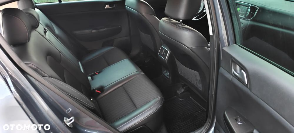 Kia Sportage 1.6 GDI L 2WD - 8