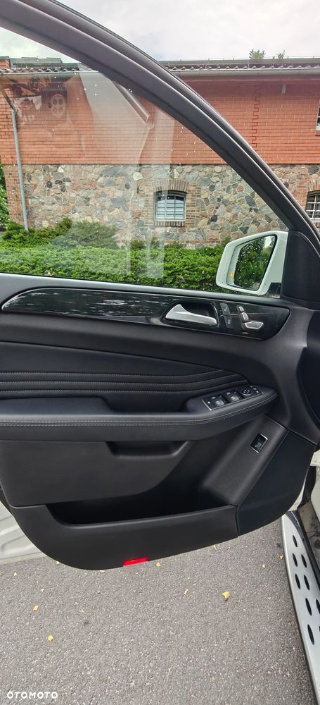 Mercedes-Benz GLE 400 4-Matic 7G-TRONIC - 9