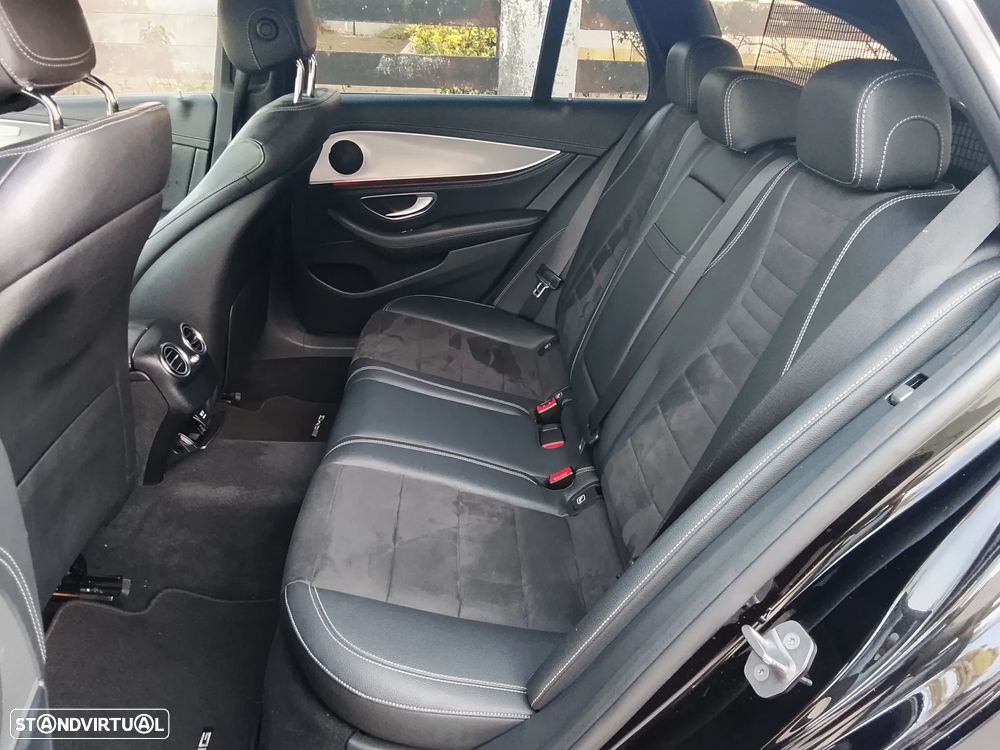 Mercedes-Benz E 220 d AMG - 24