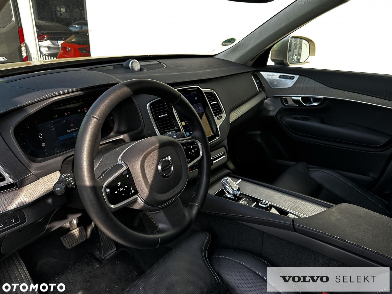 Volvo XC 90 - 31