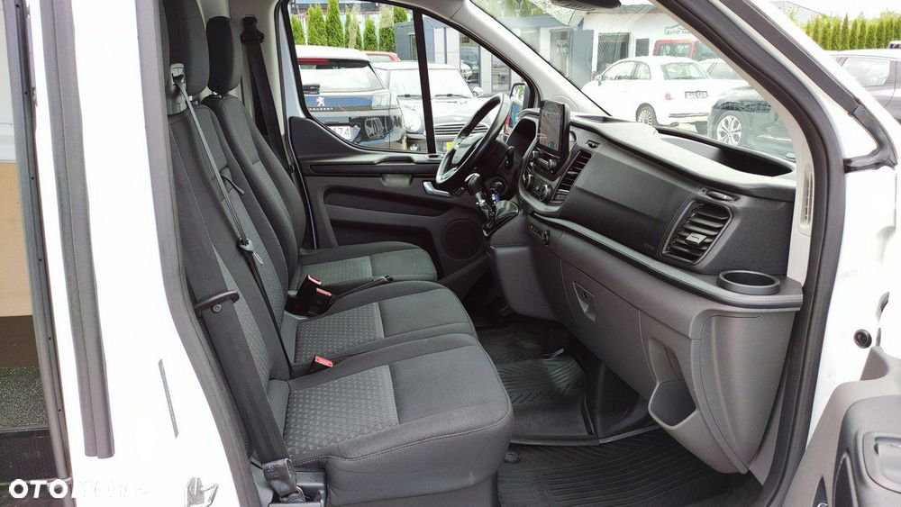 Ford Transit Custom - 26