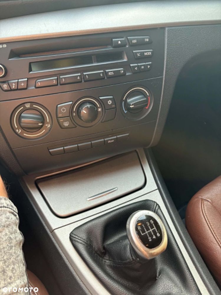 BMW Seria 1 118d - 7