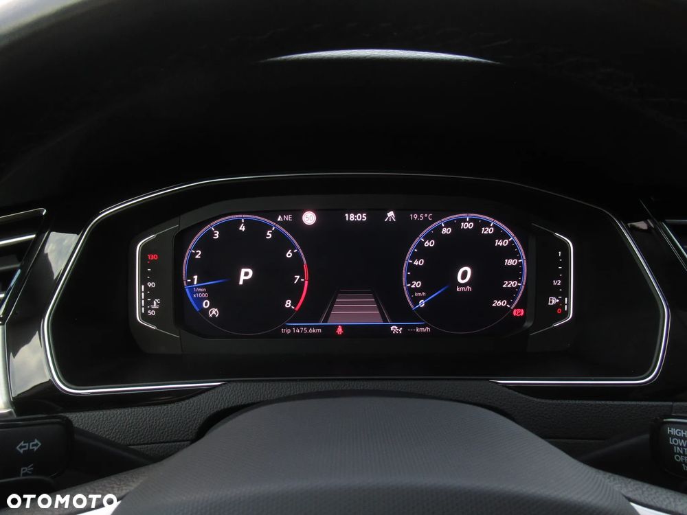 Volkswagen Passat 2.0 TSI Elegance DSG - 35