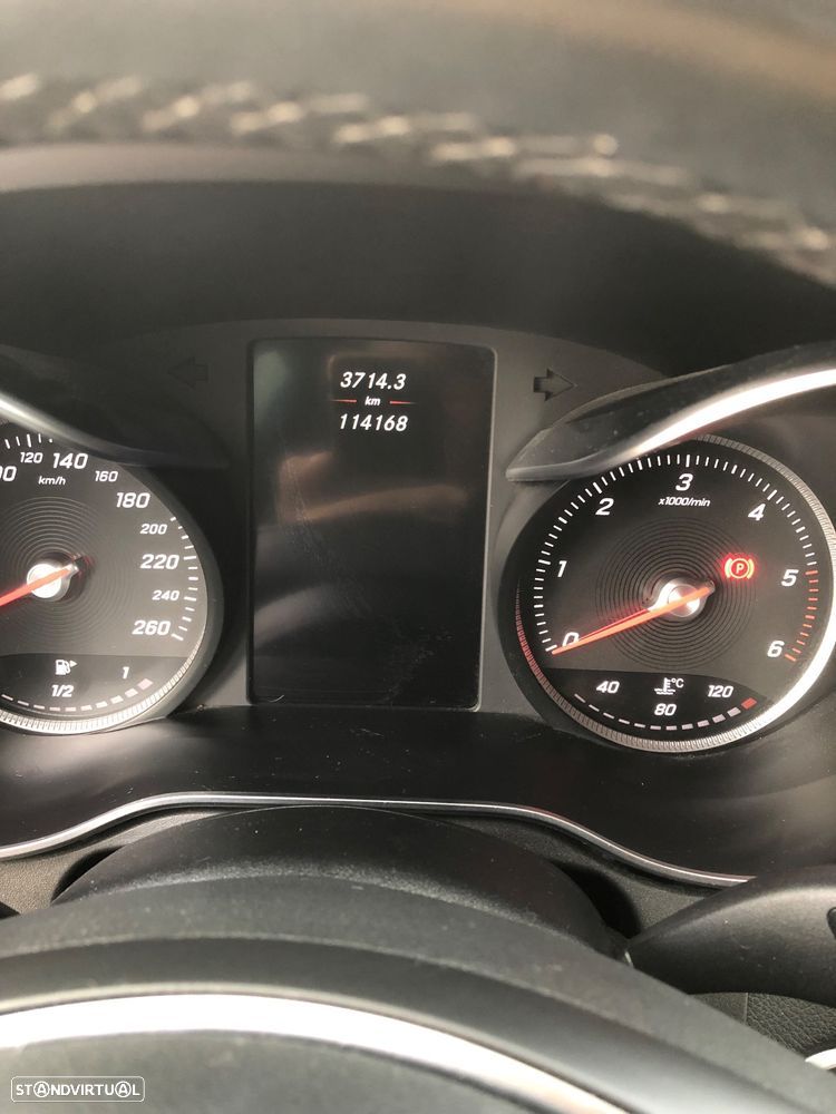 Mercedes-Benz GLC 220 d 4Matic 9G-TRONIC Exclusive - 3