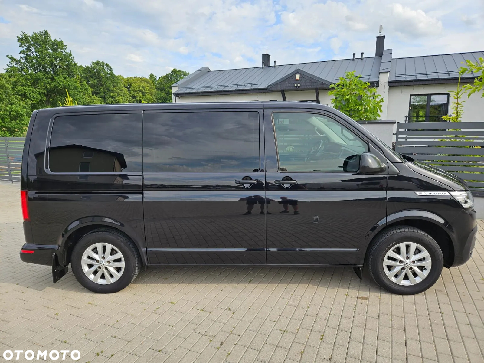 Volkswagen Multivan 2.0 TDI L1 Trendline DSG - 34