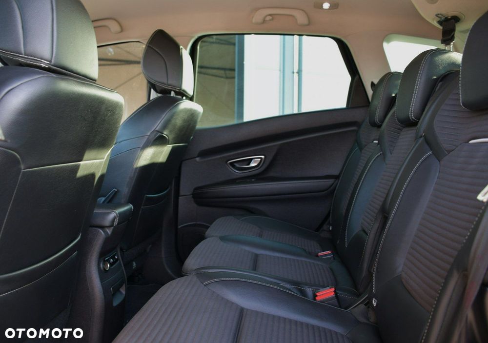 Renault Scenic BLUE dCi 120 LIMITED - 8