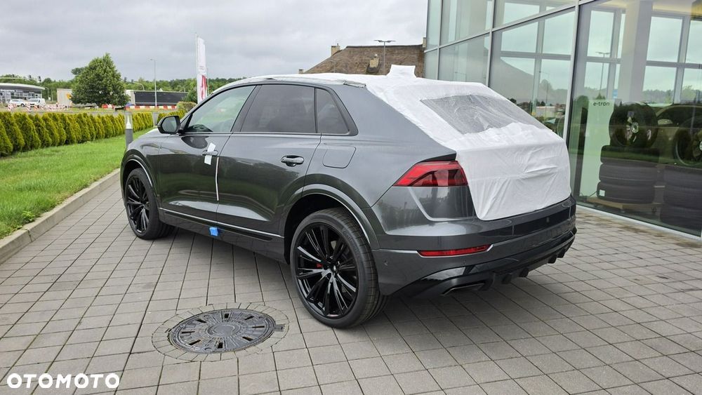 Audi Q8 - 3
