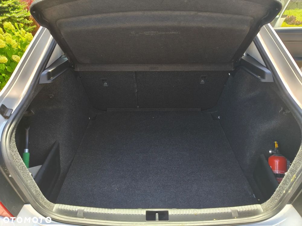 Skoda RAPID 1.6 TDI DPF Style - 11