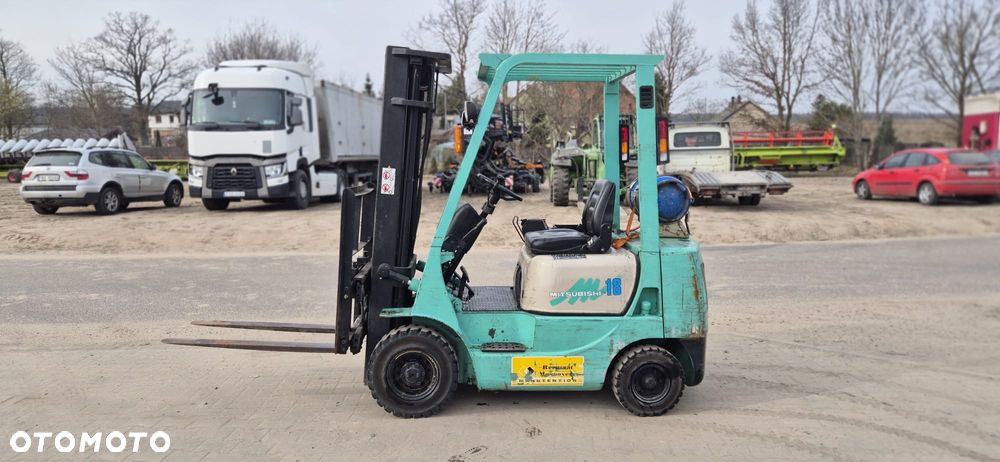 Mitsubishi EF25A - 35