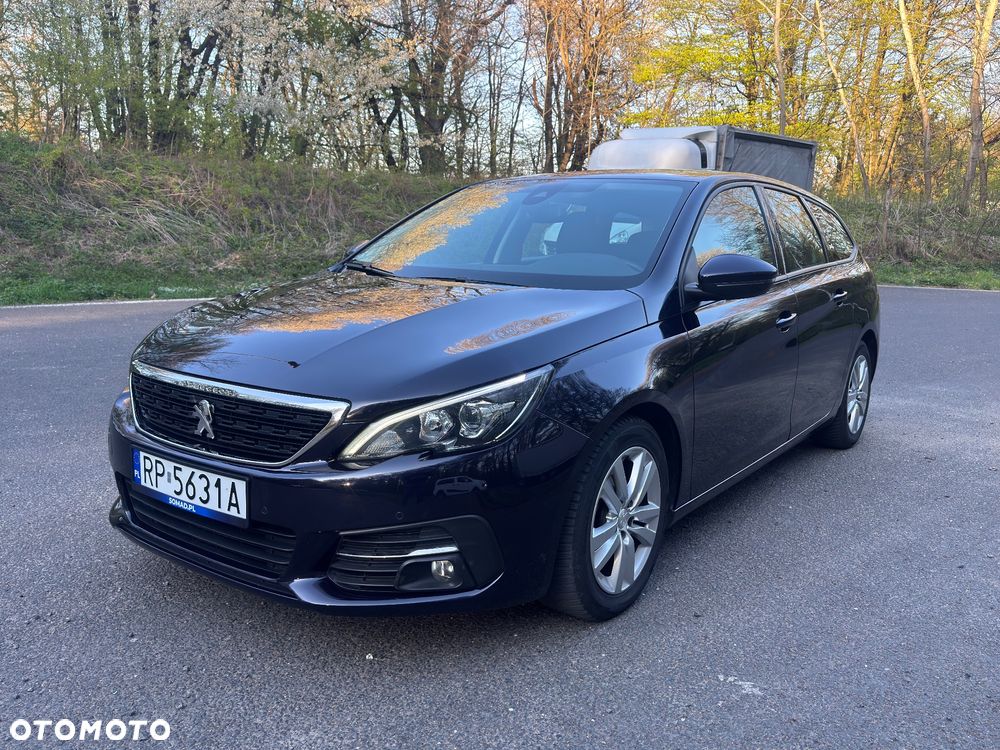 Peugeot 308 1.5 BlueHDi Business Line S&S - 2