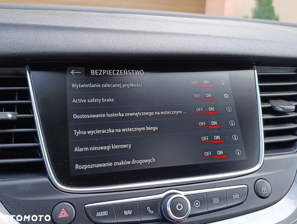 Opel Grandland X Plug-in-Hybrid4 1.6 DI Start/Stop Business INNOVATION - 28