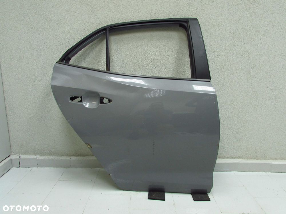 TOYOTA COROLLA E21 XII HATCHBACK HB DRZWI TYL PRAWE 19-23 - 1
