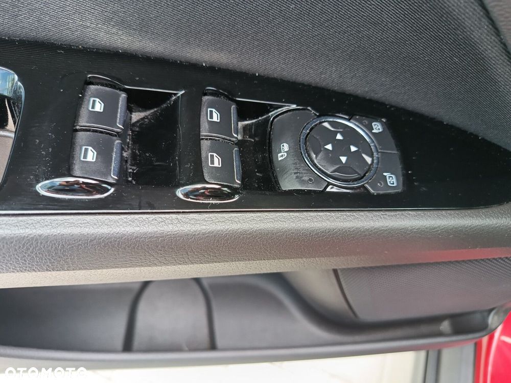 Ford Mondeo - 16