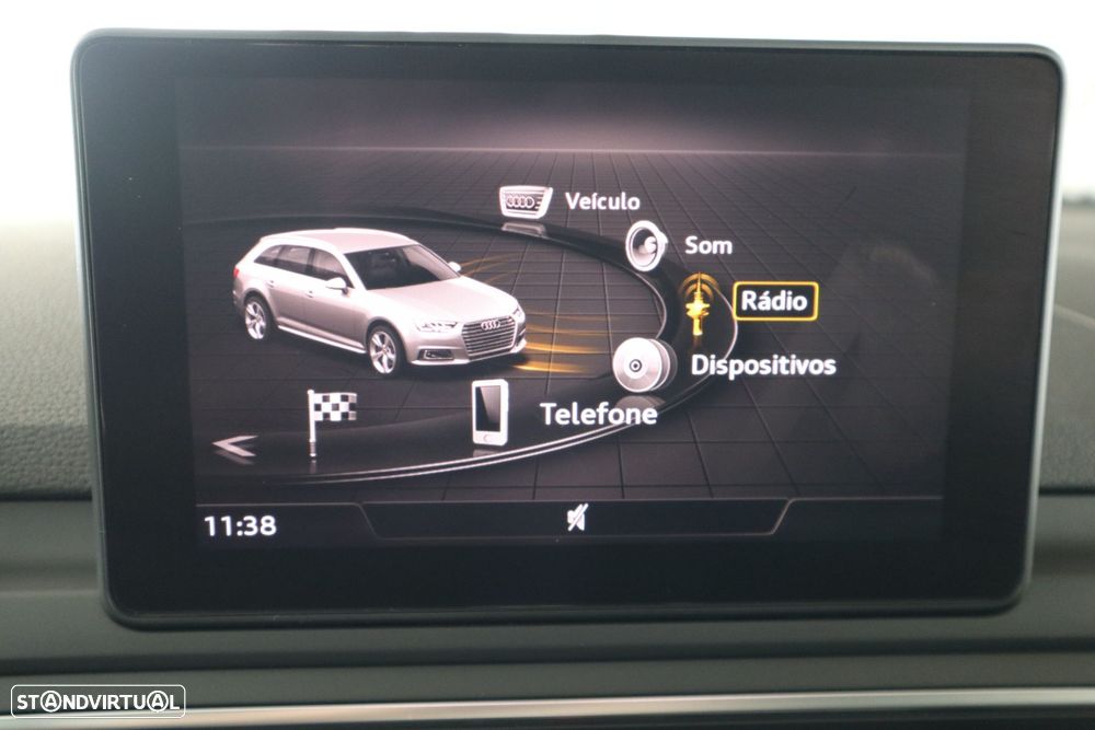 Audi A4 Avant 2.0 TDI S tronic - 25