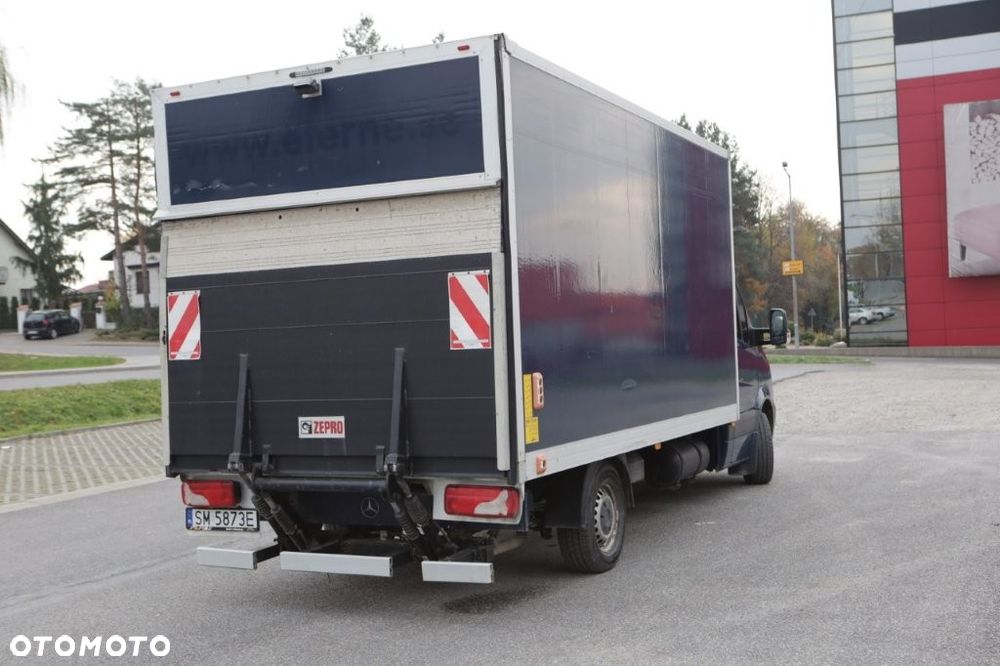 Mercedes-Benz sprinter - 3