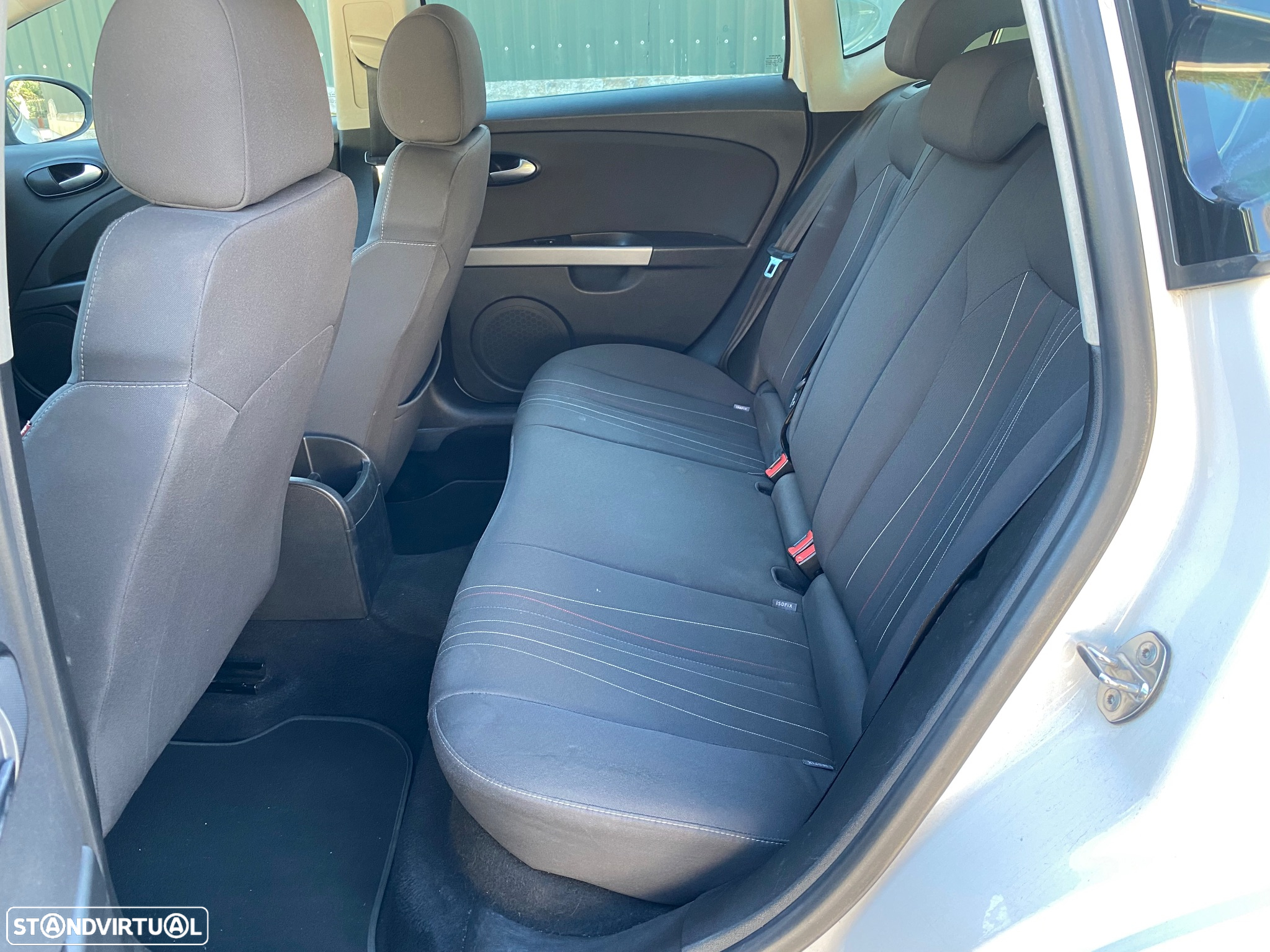 SEAT Leon 1.6 TDI DPF E-Ecomotive Style Copa - 14