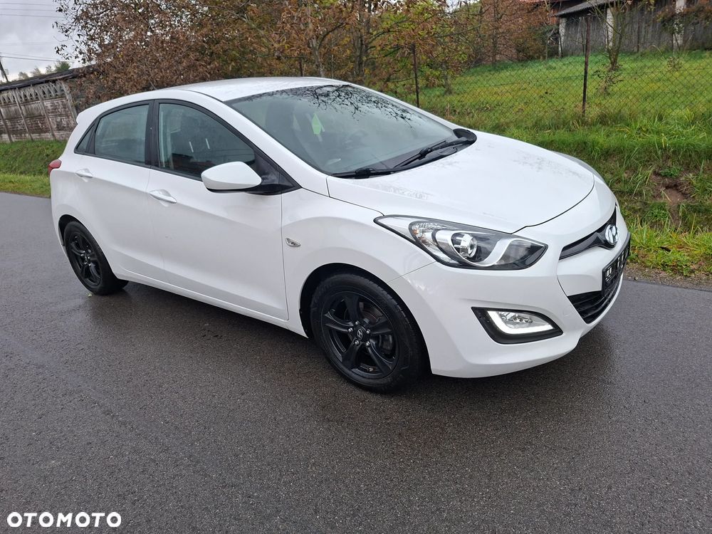 Hyundai i30 1.4 Intro Edition - 18